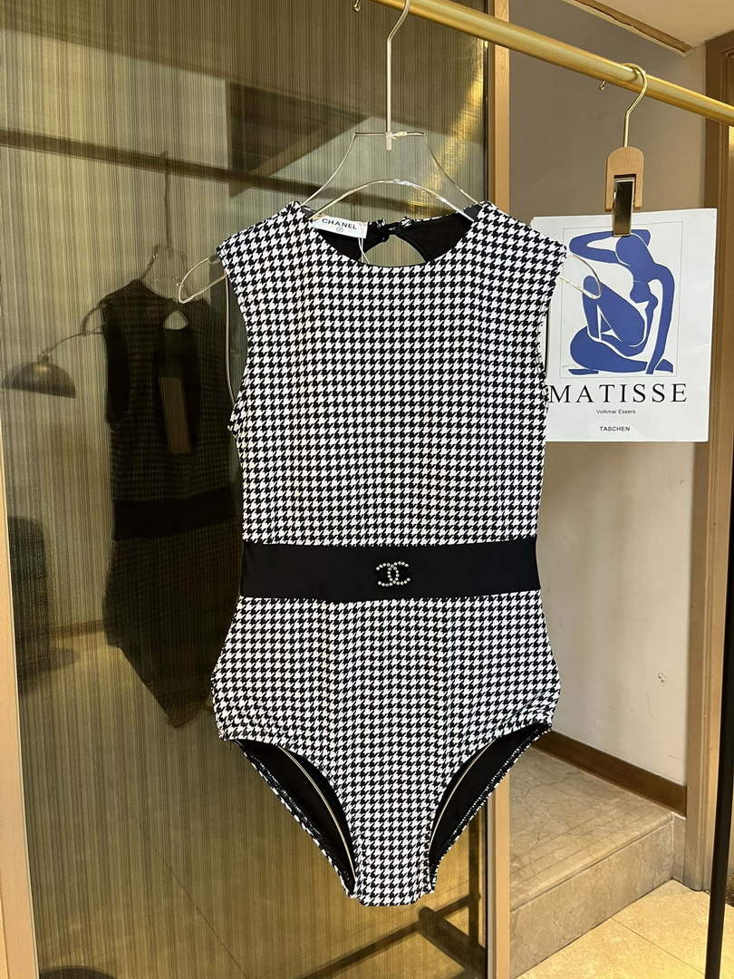 Chanel Women's Fashion Bikini Swimsuit Suit C65258