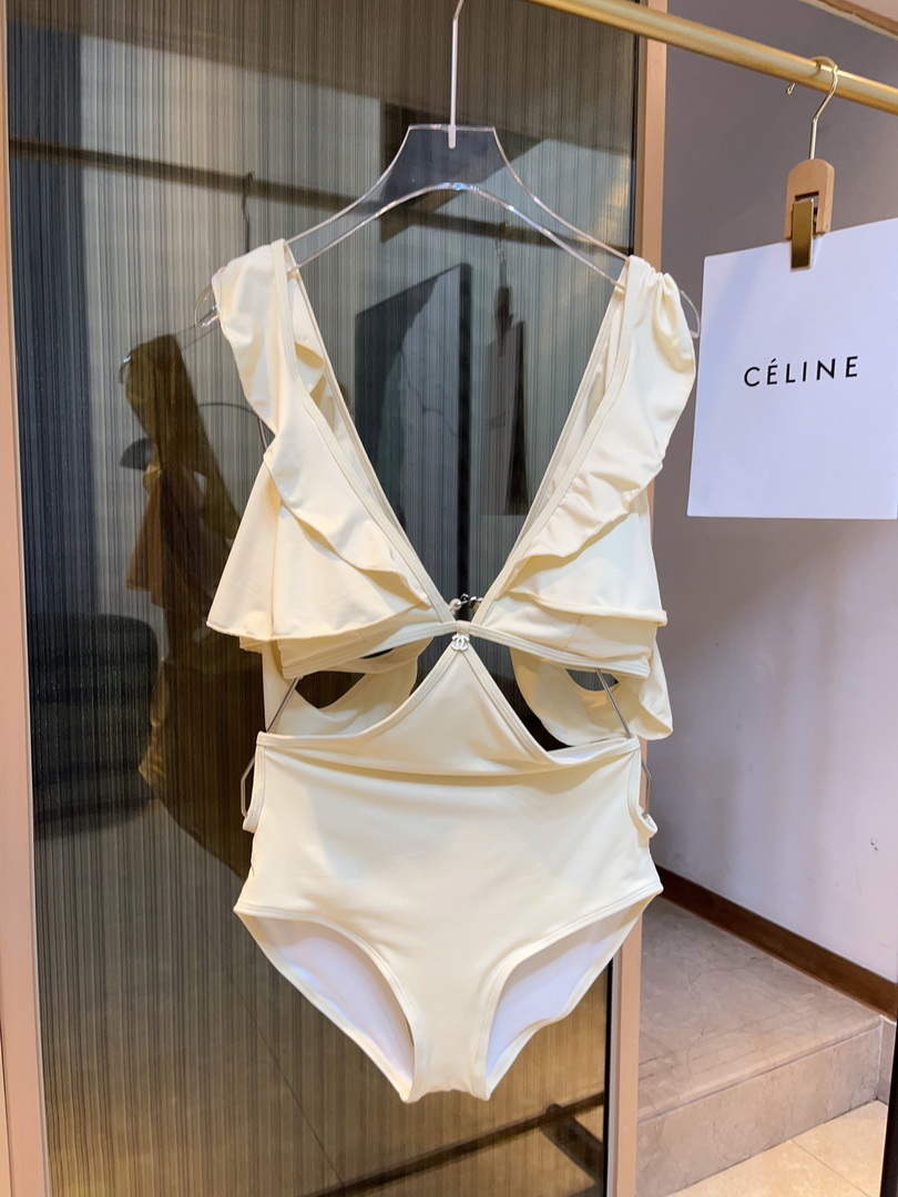 Chanel Women's Fashion Bikini Swimsuit Suit C65262