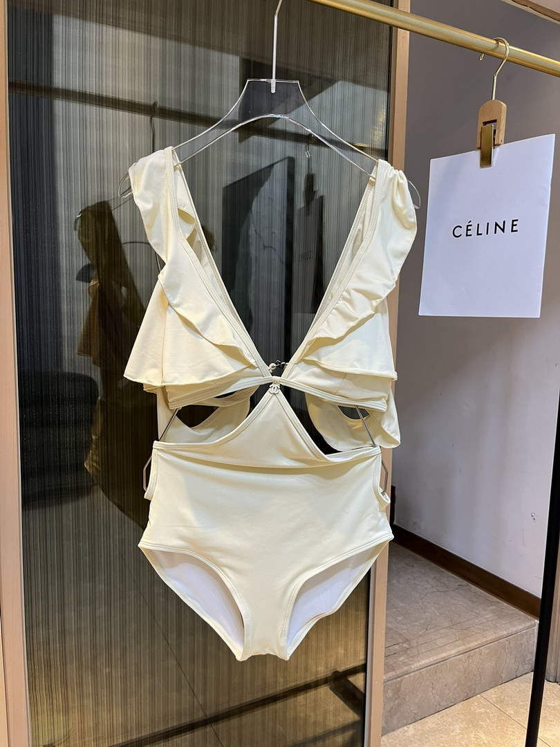 Chanel Women's Fashion Bikini Swimsuit Suit C65262