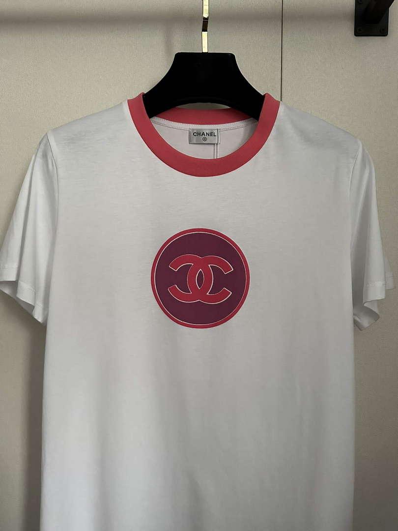 Chanel Women's Fashion Clothing C58822