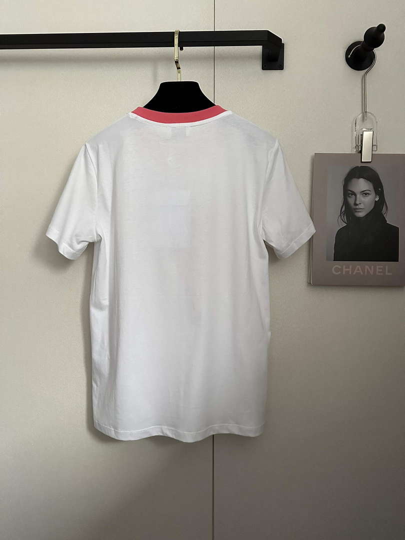Chanel Women's Fashion Clothing C58822