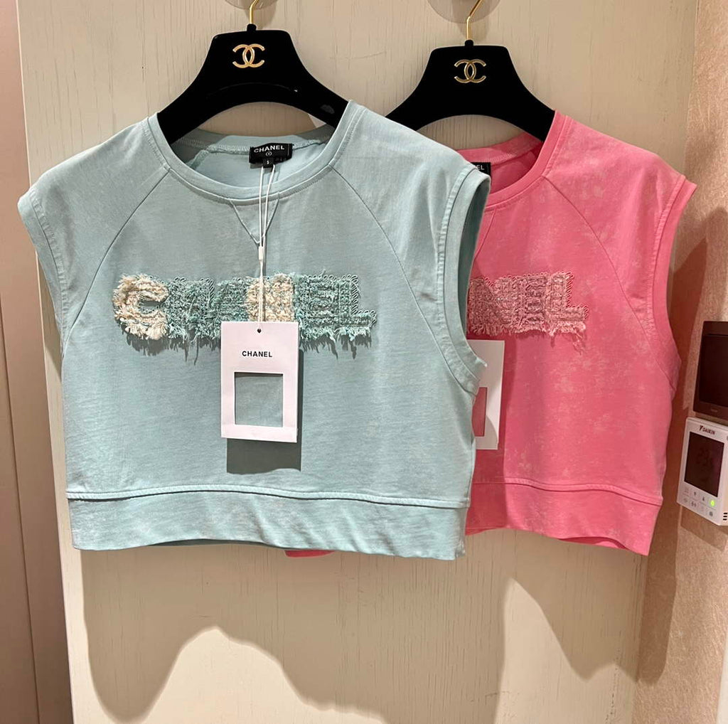 Chanel Women's Fashion Clothing C58823