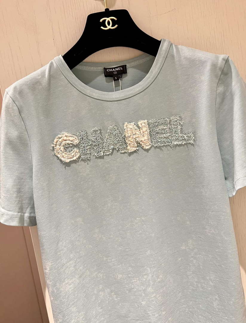 Chanel Women's Fashion Clothing C58824
