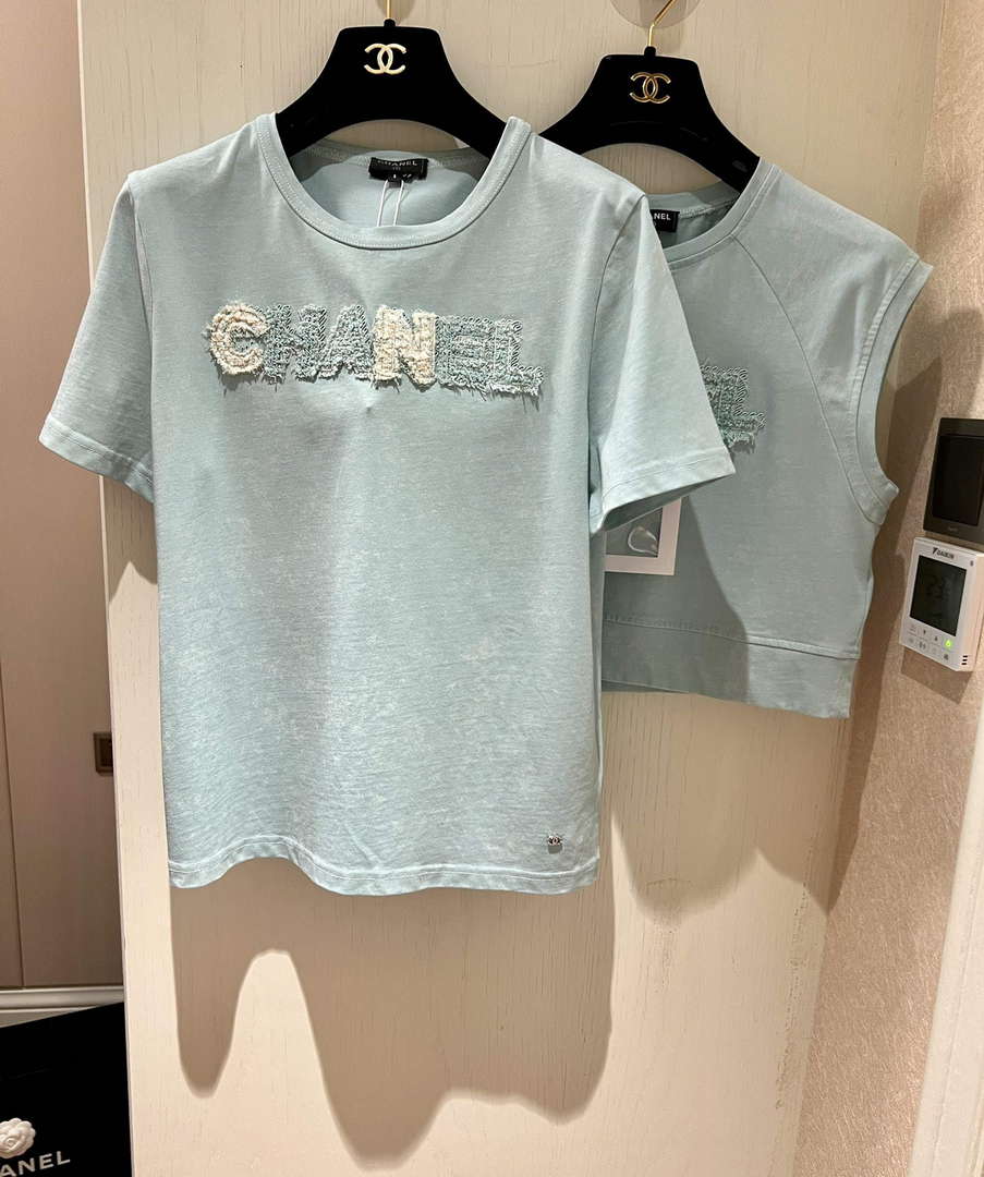 Chanel Women's Fashion Clothing C58824