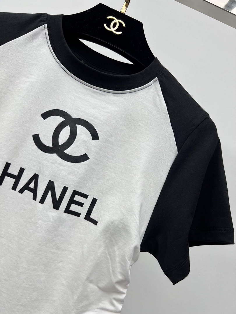 Chanel Women's Fashion Clothing C58828