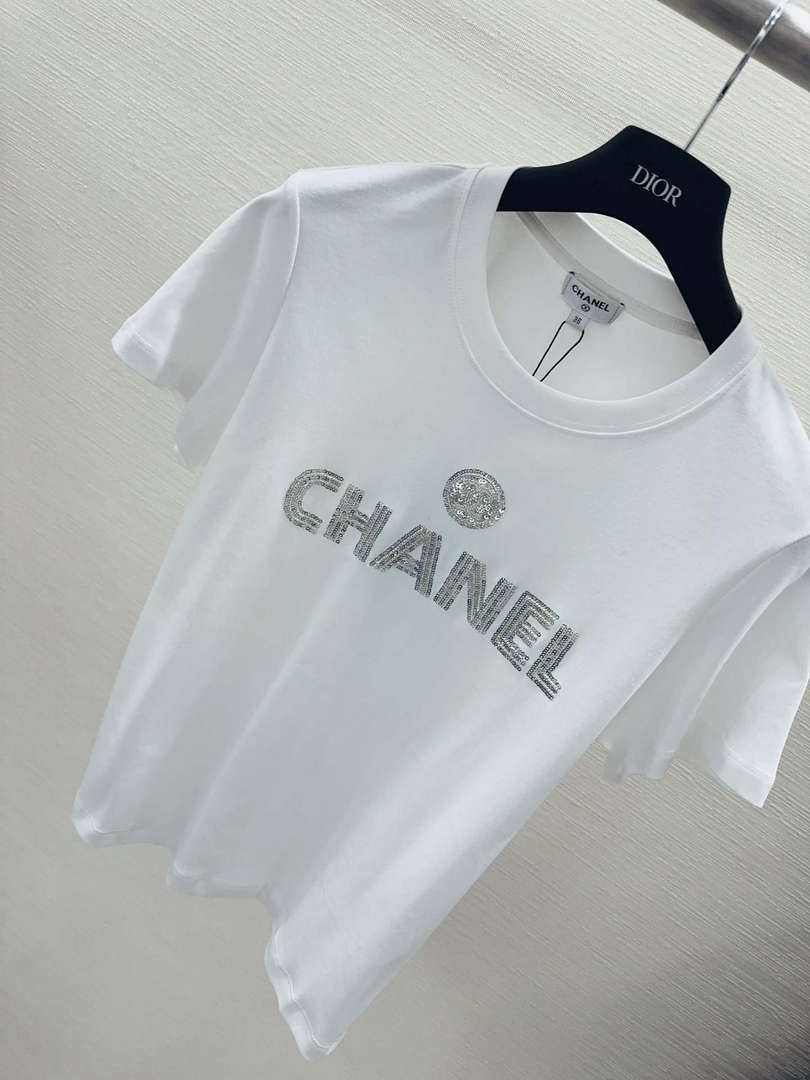 Chanel Women's Fashion Clothing C58831
