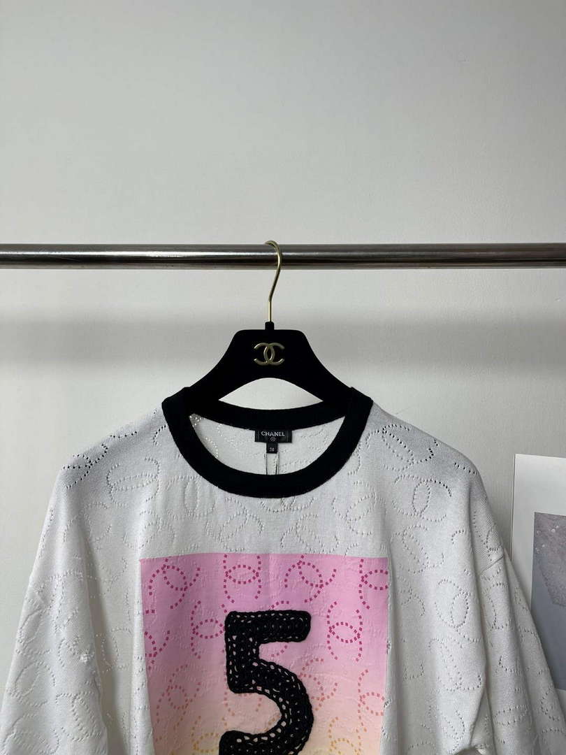 Chanel Women's Fashion Clothing C58834