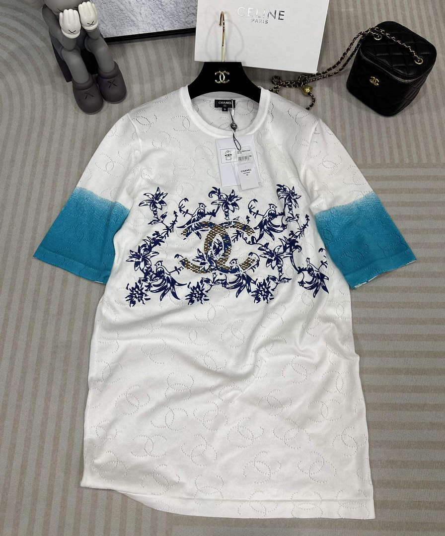 Chanel Women's Fashion Clothing C58836