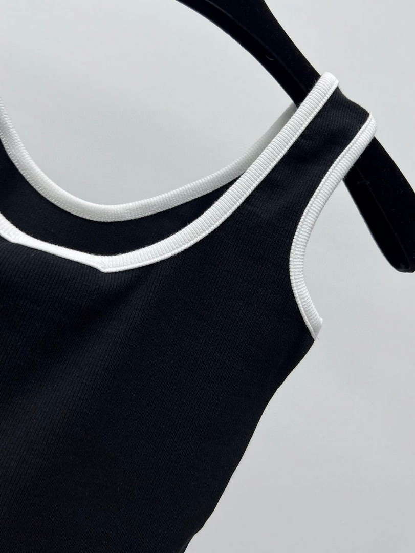 Chanel Women's Fashion Clothing C58838