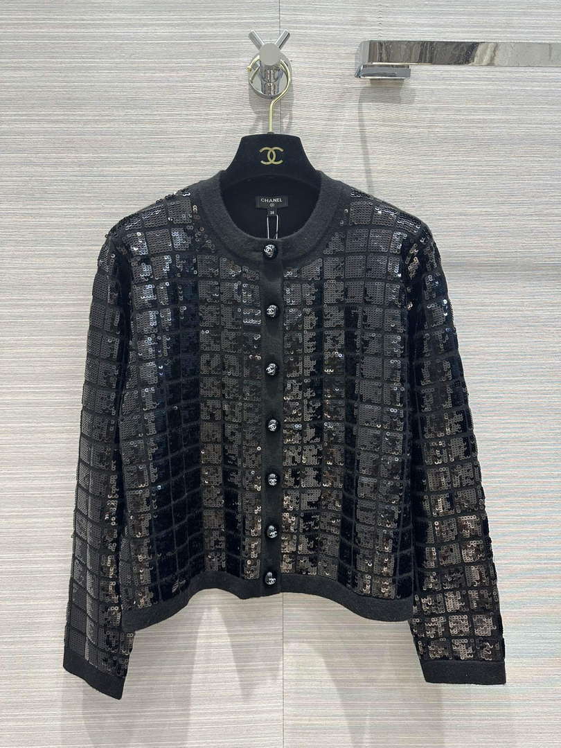Chanel Women's Fashion Clothing Coat C58812