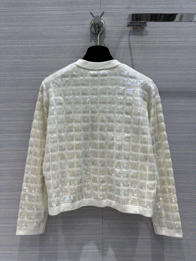 Chanel Women's Fashion Clothing Coat C58813