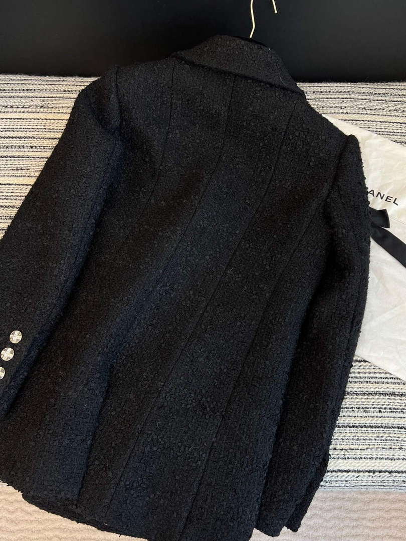 Chanel Women's Fashion Clothing Coat C58817