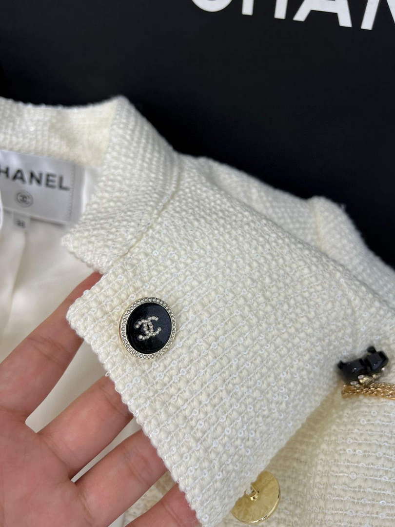 Chanel Women's Fashion Clothing Coat C58818