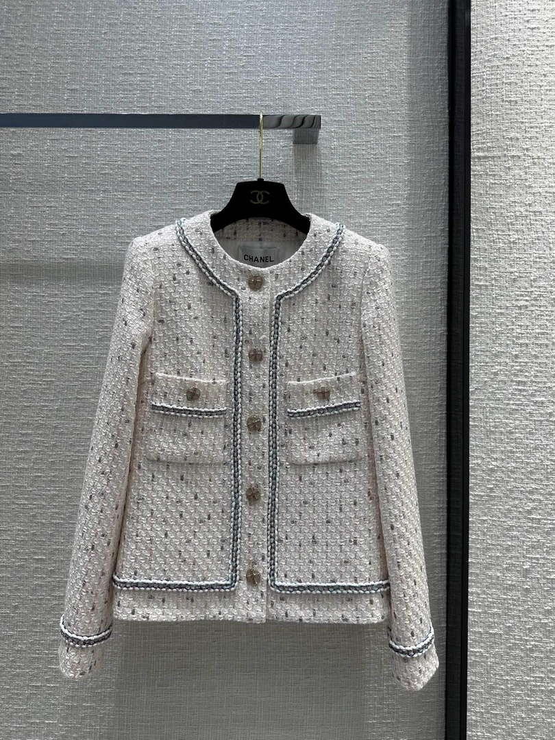 Chanel Women's Fashion Clothing Coat C58819