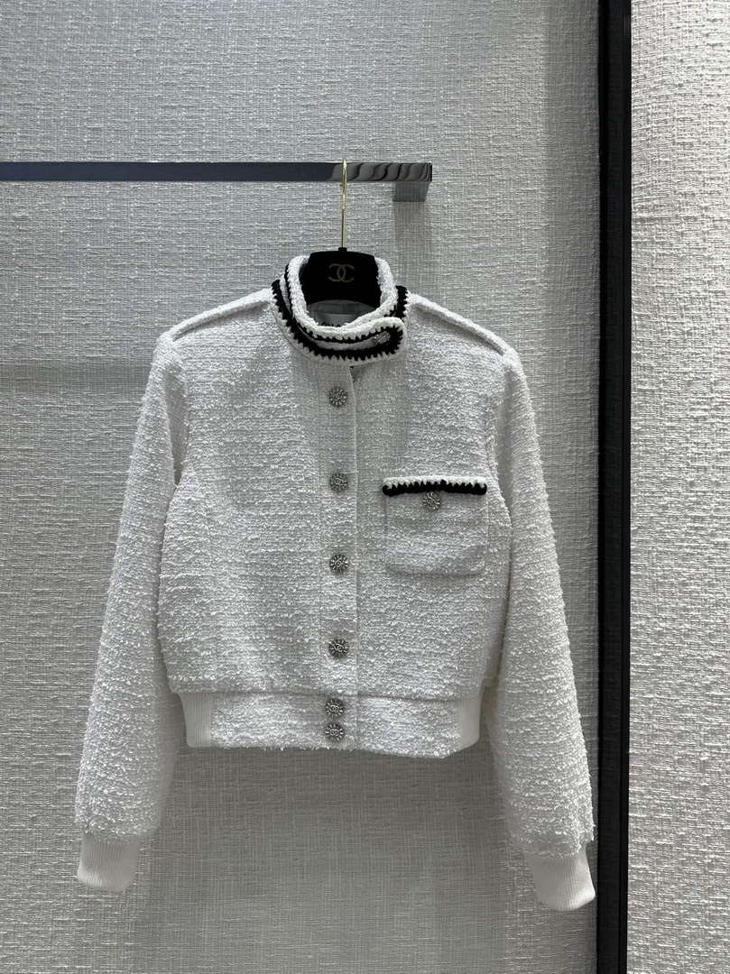 Chanel Women's Fashion Clothing Coat C58820