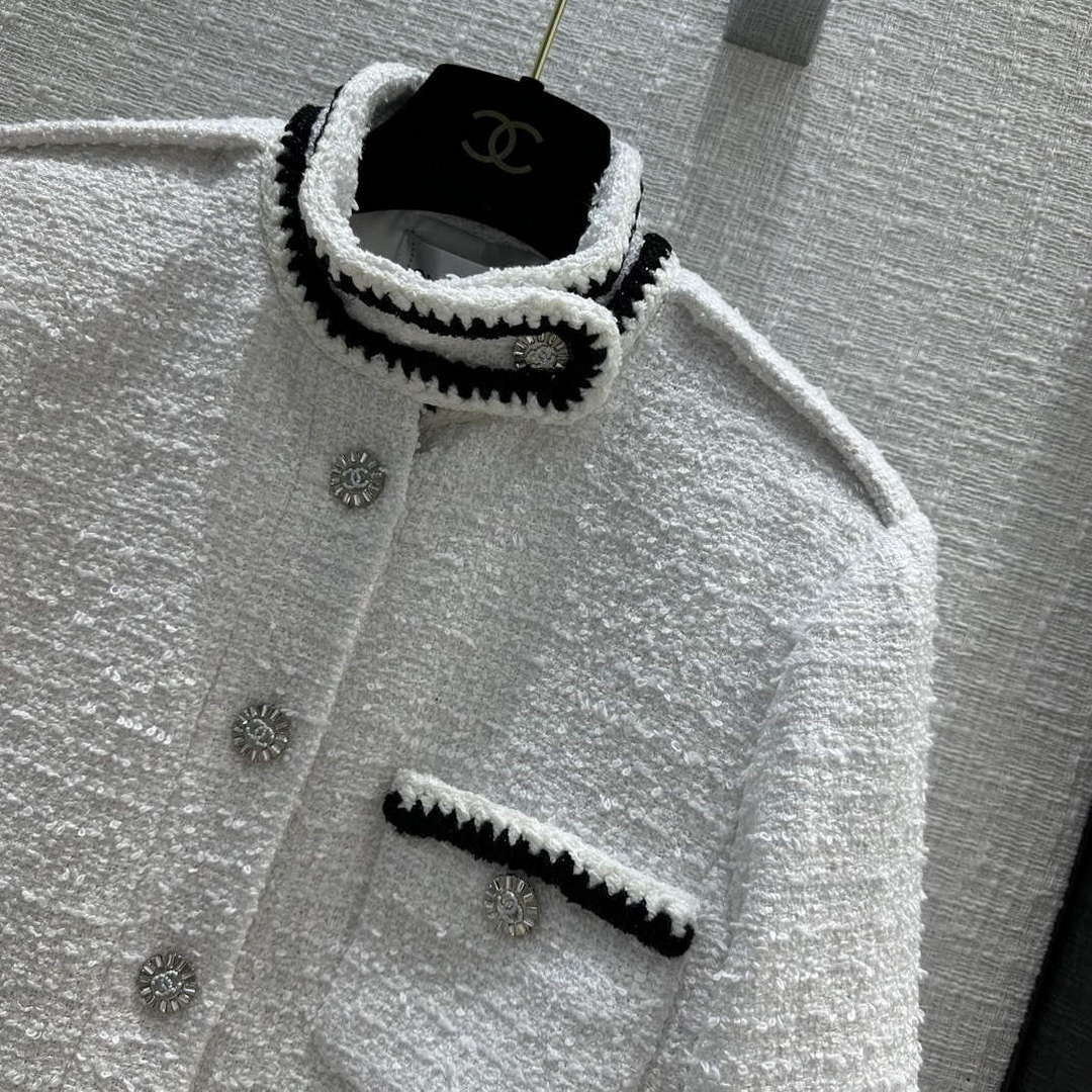 Chanel Women's Fashion Clothing Coat C58820