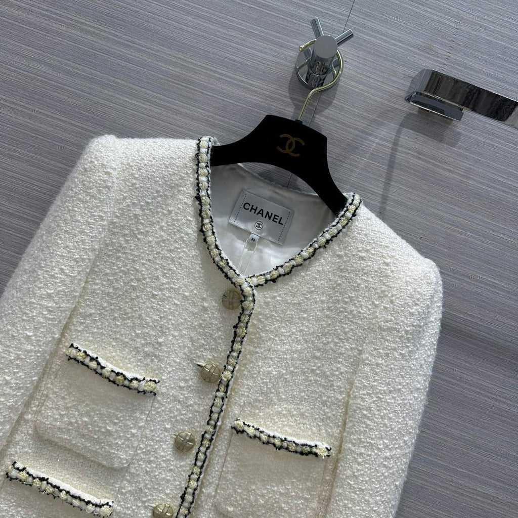 Chanel Women's Fashion Clothing Coat C58821