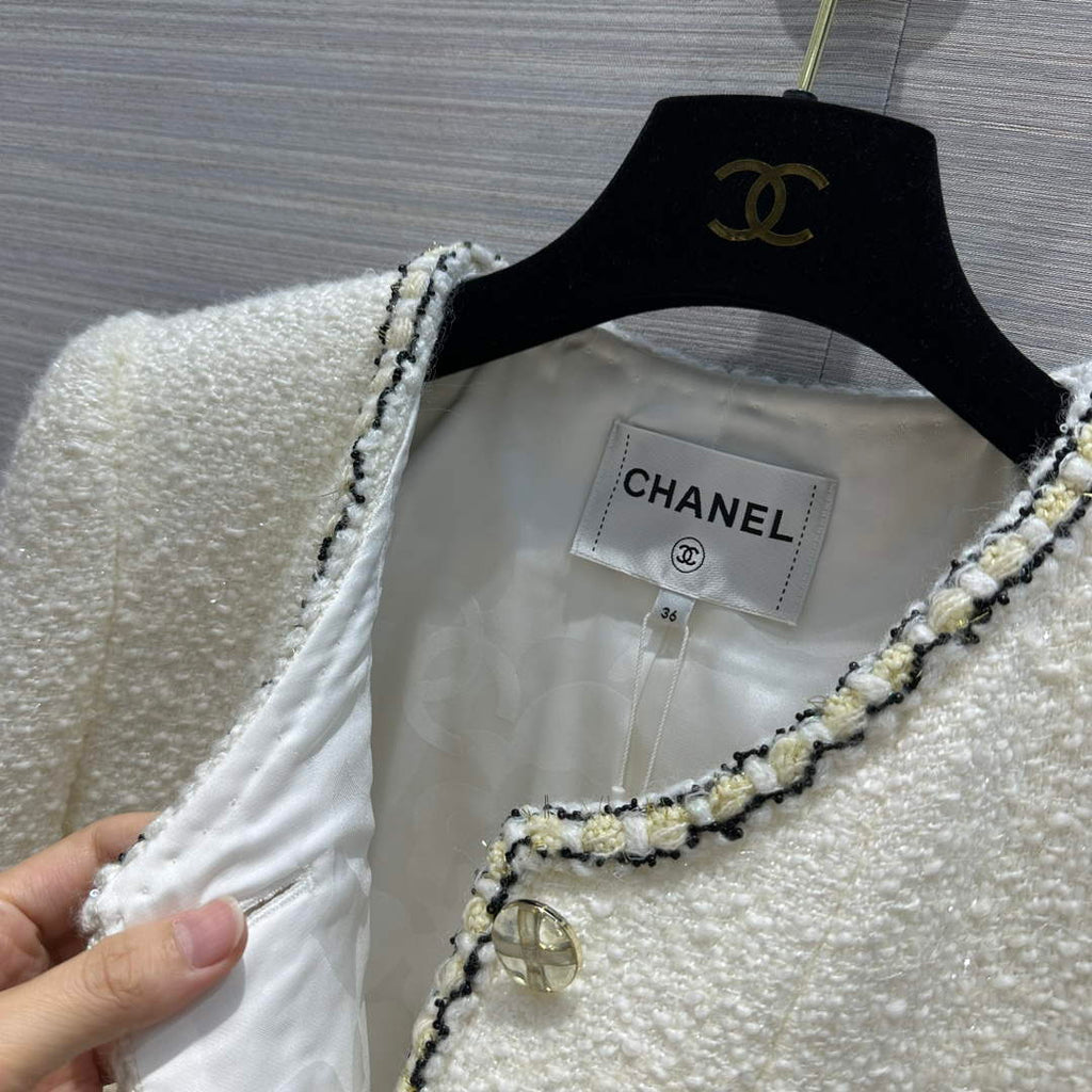 Chanel Women's Fashion Clothing Coat C58821
