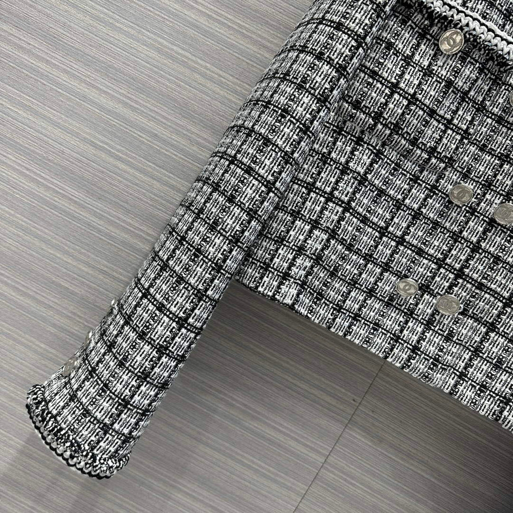 Chanel Women's Fashion Clothing Coat C58823