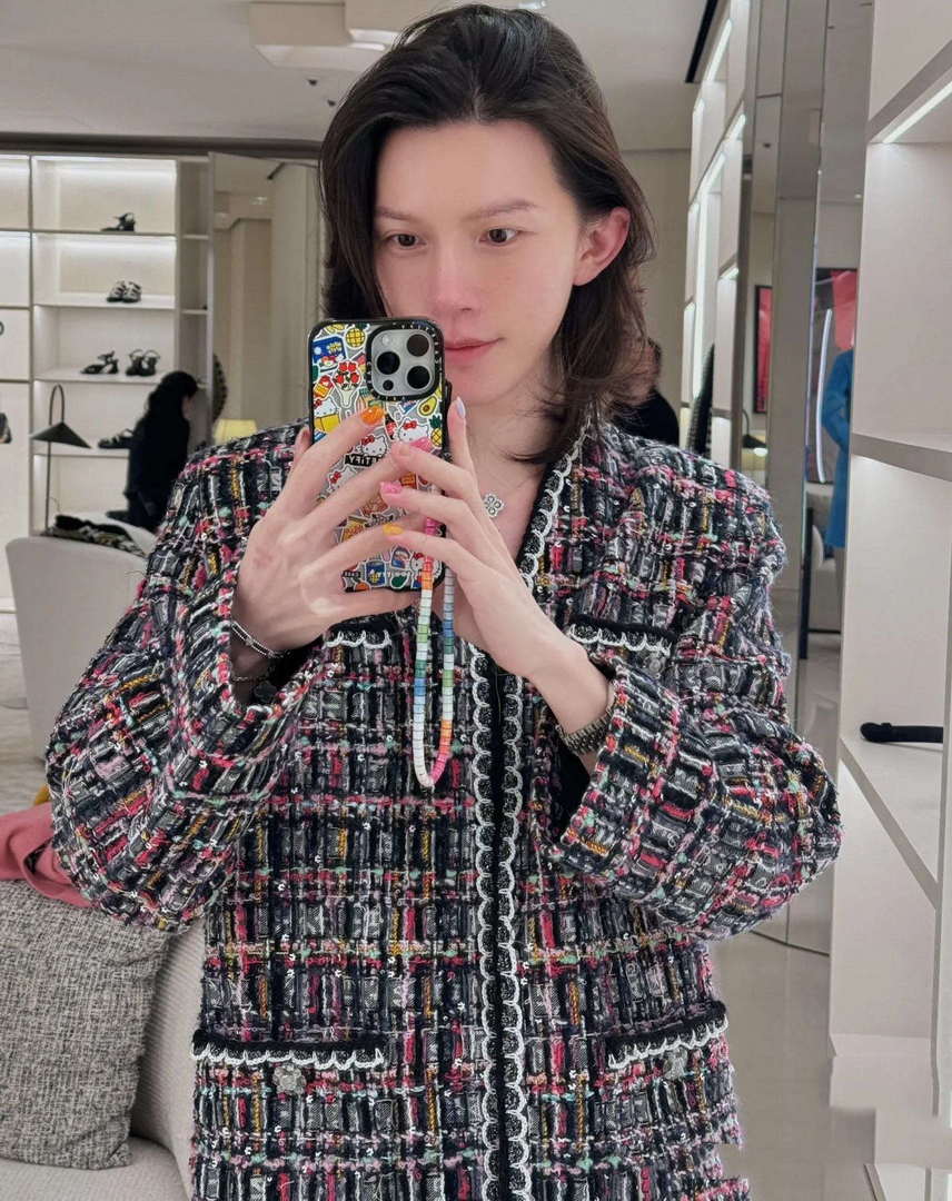 Chanel Women's Fashion Clothing Coat C62190