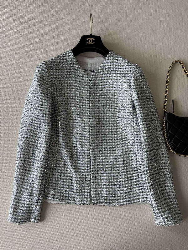 Chanel Women's Fashion Clothing Coat C62191