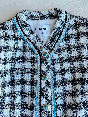 Chanel Women's Fashion Clothing Coat C62193 - 36 - View 5