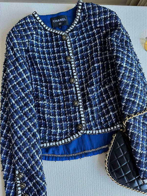 Chanel Women's Fashion Clothing Coat C62194 - 36 - View 4