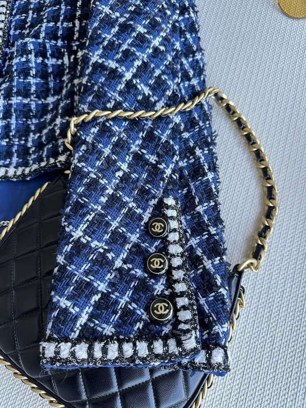 Chanel Women's Fashion Clothing Coat C62194