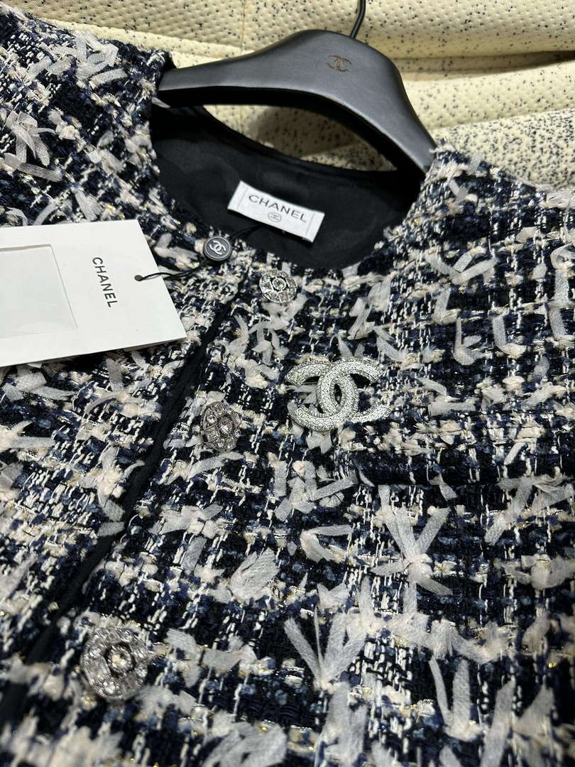 Chanel Women's Fashion Clothing Coat C62197