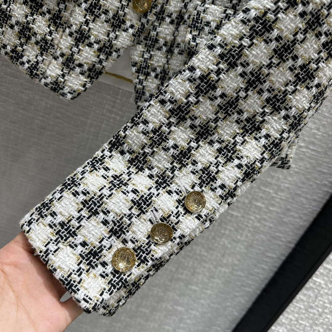 Chanel Women's Fashion Clothing Jacket C58810