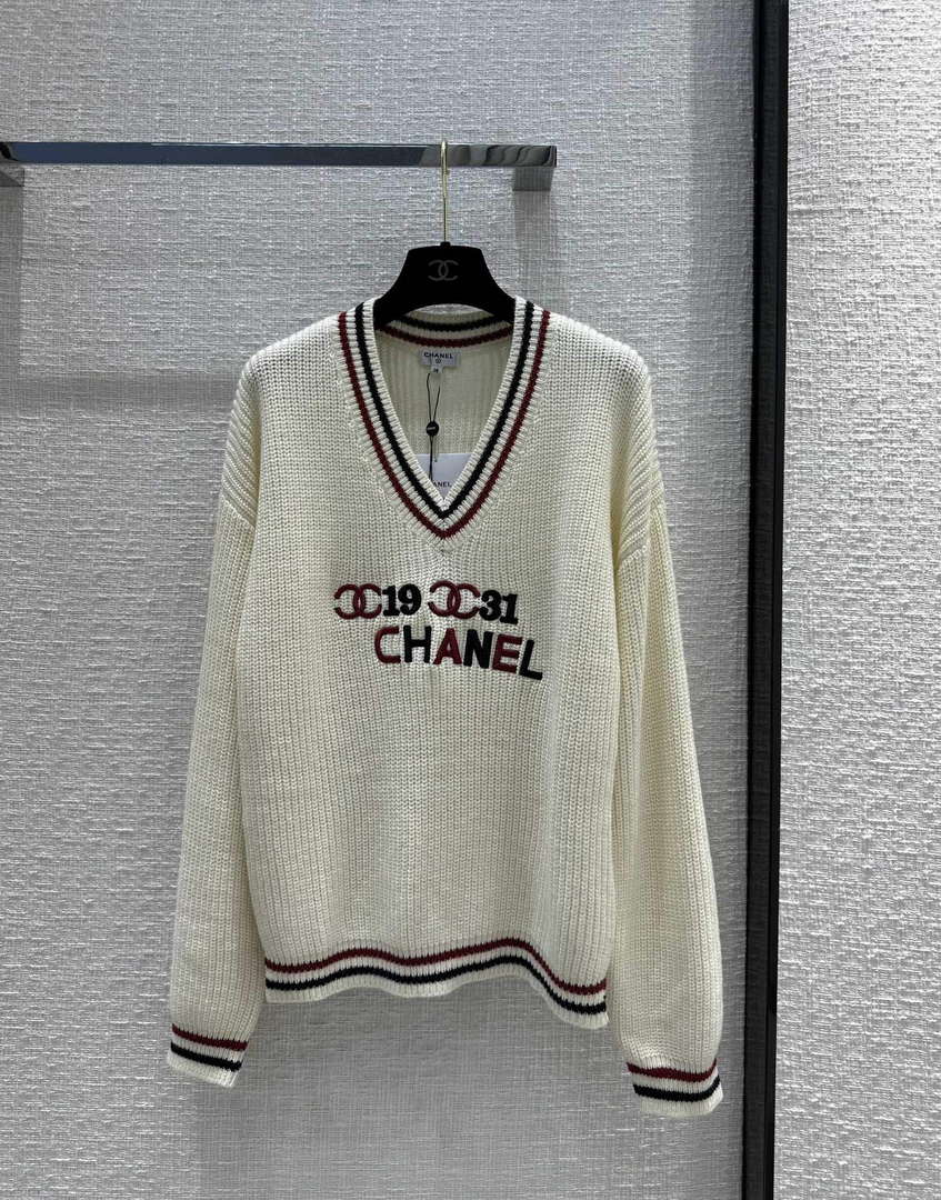 Chanel Women's Fashion Clothing Knitted Sweater C58816