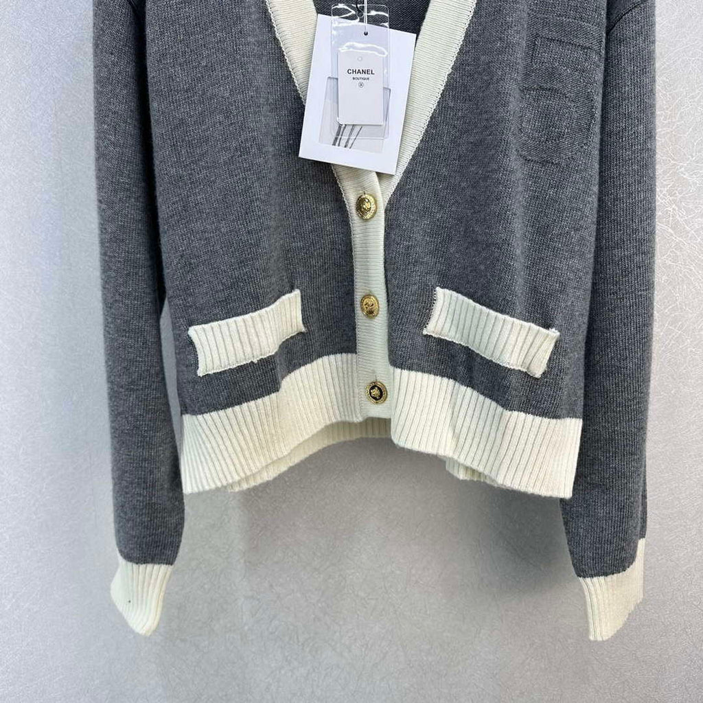 Chanel Women's Fashion Clothing Knitted sweaters C58832
