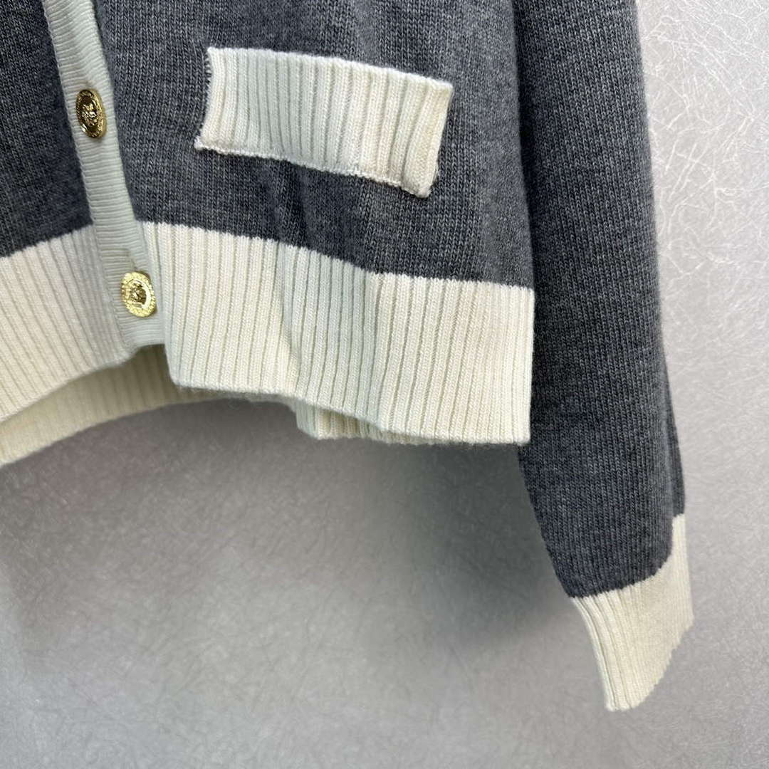 Chanel Women's Fashion Clothing Knitted sweaters C58832
