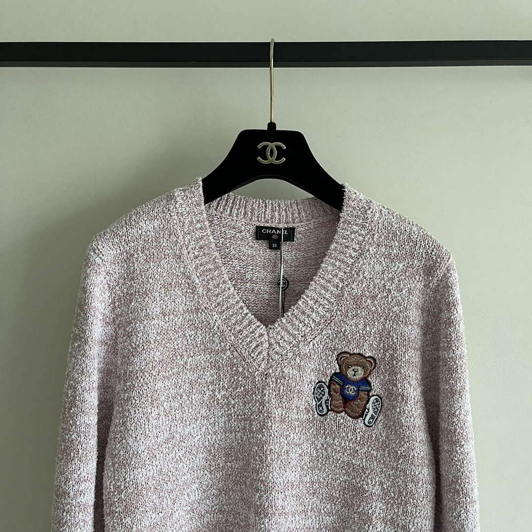 Chanel Women's Fashion Clothing Knitted Sweaters C58835