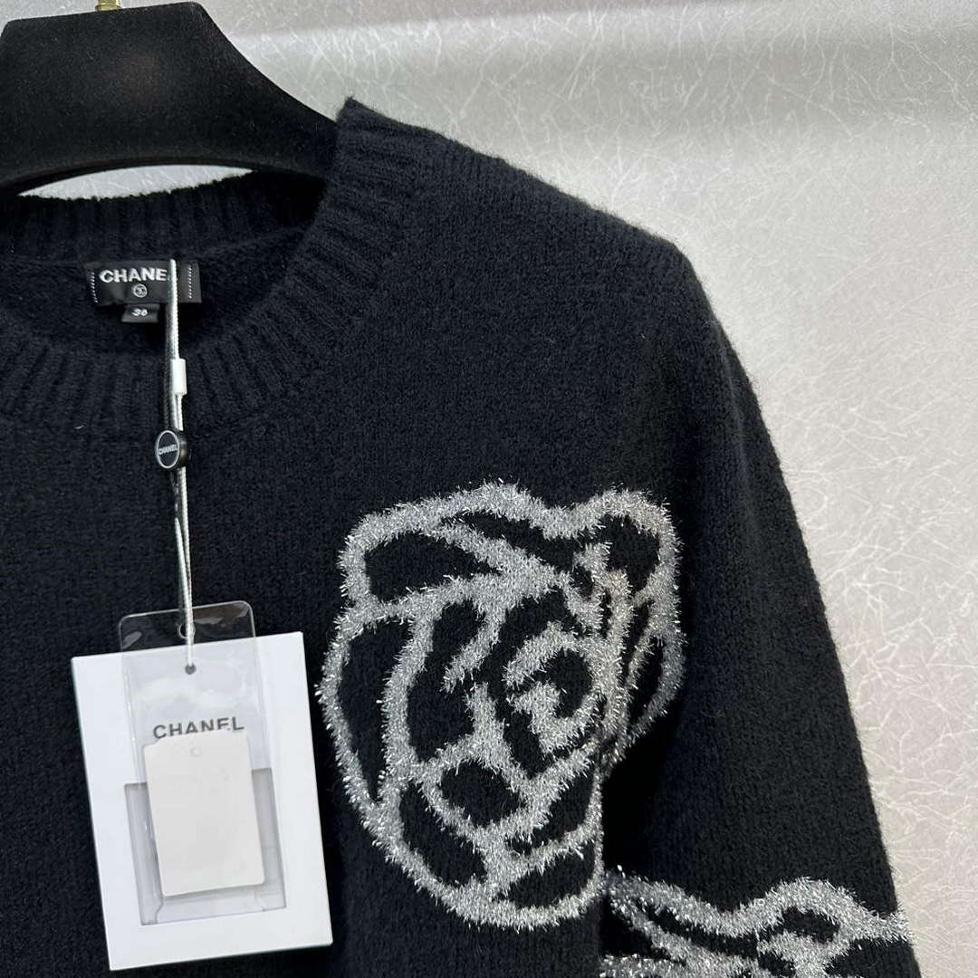 Chanel Women's Fashion Clothing Knitted Sweaters C58837