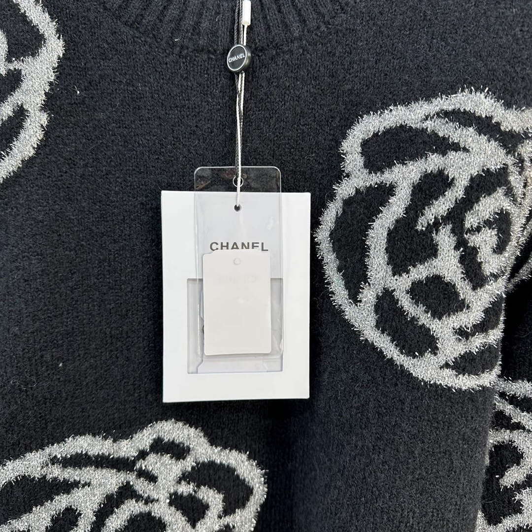 Chanel Women's Fashion Clothing Knitted Sweaters C58837
