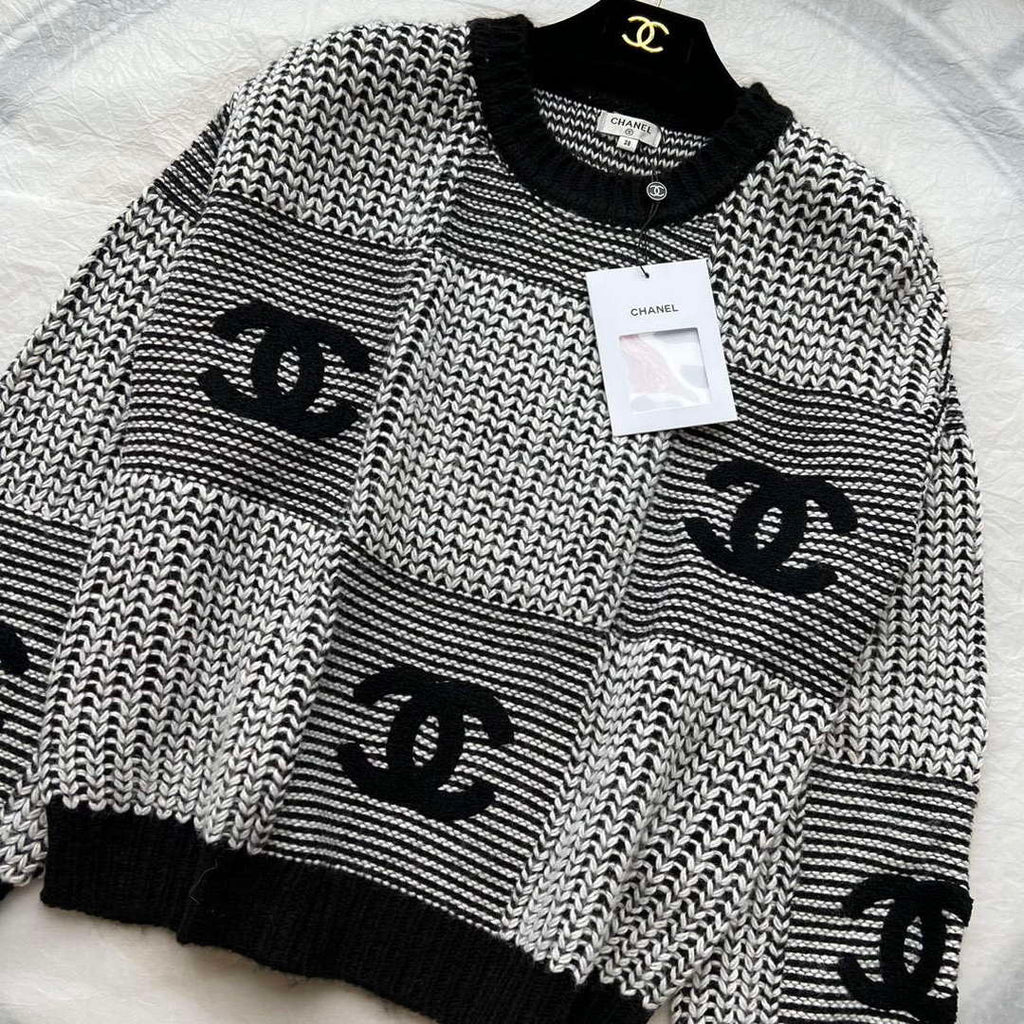 Chanel Women's Fashion Clothing Knitted Sweaters C58842