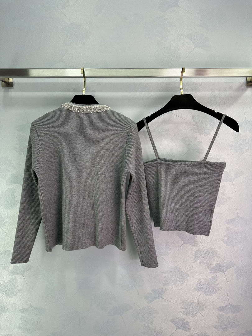 Chanel Women's Fashion Clothing Knitted two piece C62198