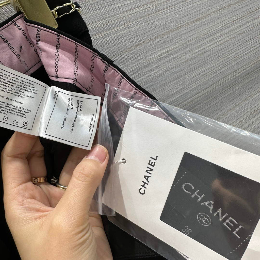 Chanel Women's Fashion Clothing Short Pants C58826