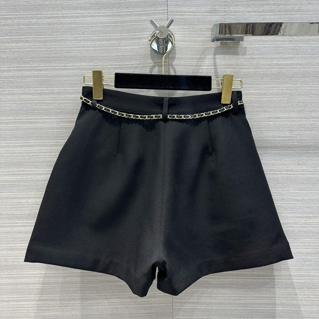 Chanel Women's Fashion Clothing Short Pants C58826