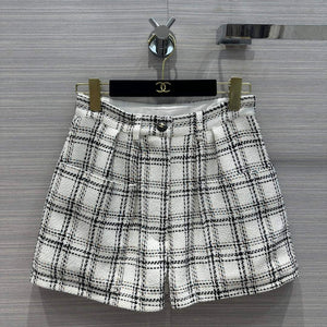 Chanel Women's Fashion Clothing Short Pants C58827 - S - View 1