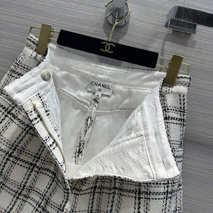 Chanel Women's Fashion Clothing Short Pants C58827 - S - View 6