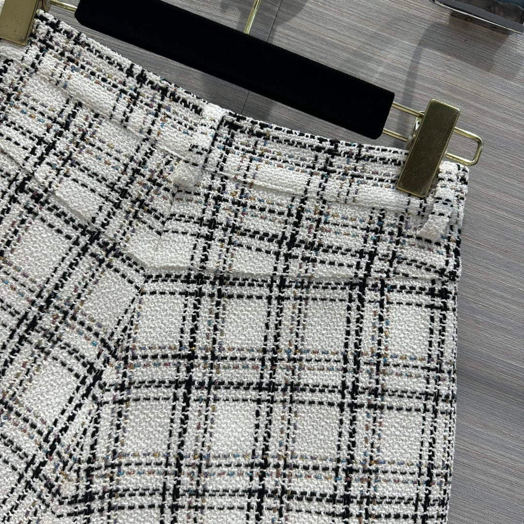 Chanel Women's Fashion Clothing Short Pants C58827