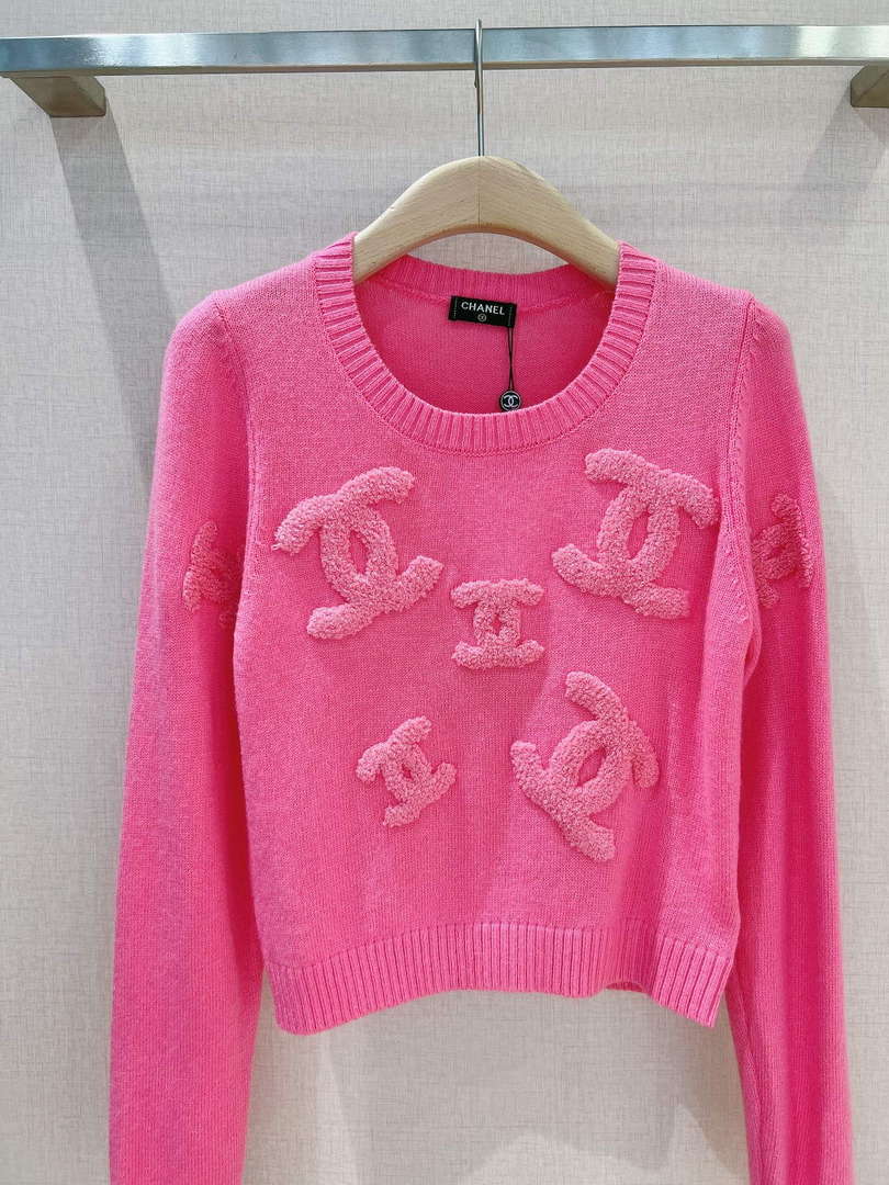 Chanel Women's Fashion Clothing Sweater CC69139