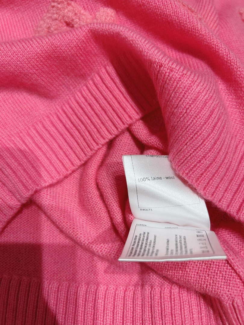 Chanel Women's Fashion Clothing Sweater CC69139