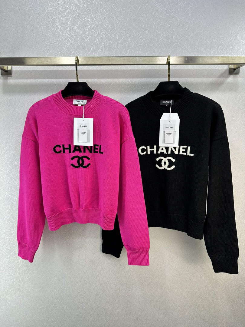 Chanel Women's Fashion Clothing Sweater CC69143