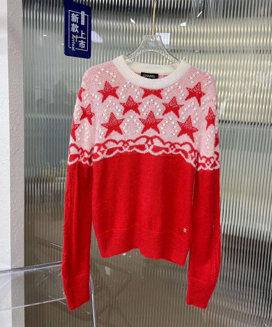 Chanel Women's Fashion Clothing Sweater CC69152