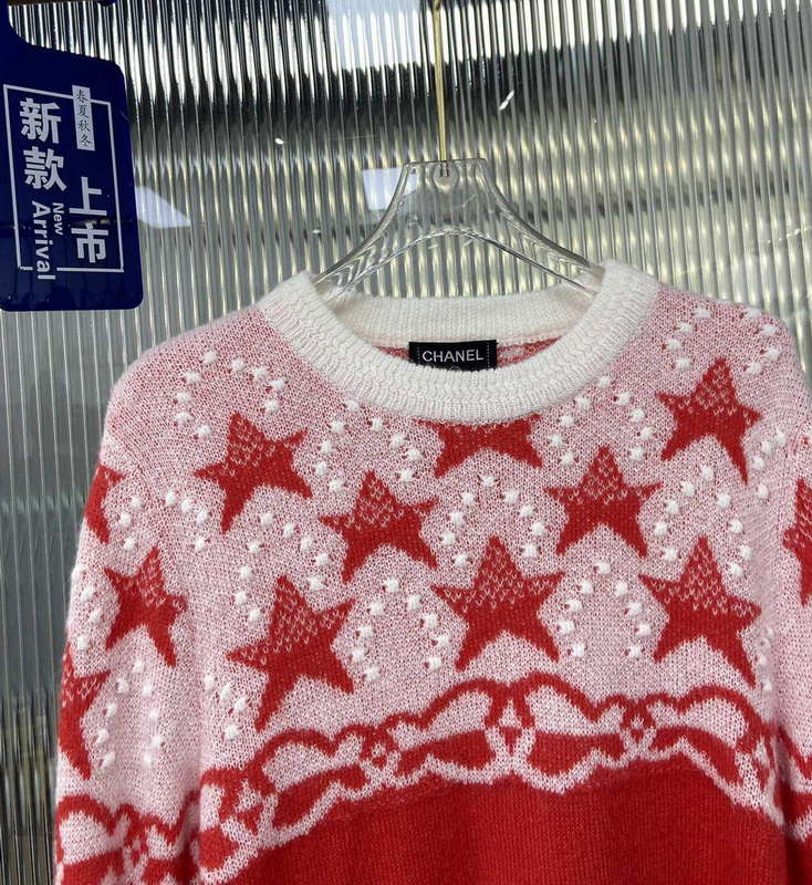 Chanel Women's Fashion Clothing Sweater CC69152