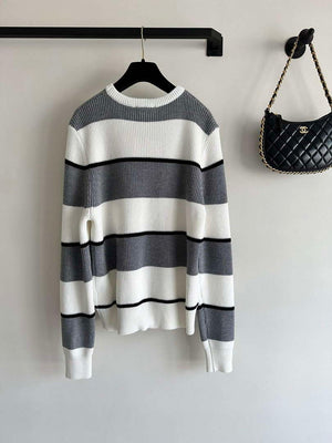 Chanel Women's Fashion Clothing Sweater CC69156 - S - View 2