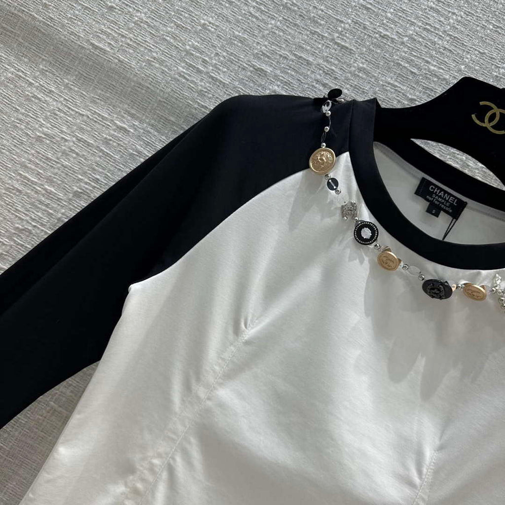 Chanel Women's Fashion Clothing T-shirt C58824